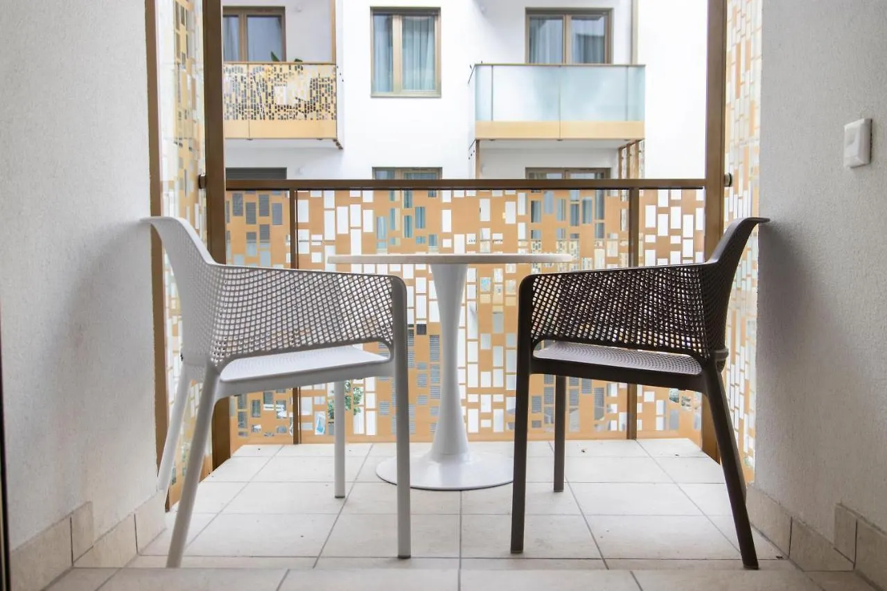 Grand Suites Central Budapeszt 0*,