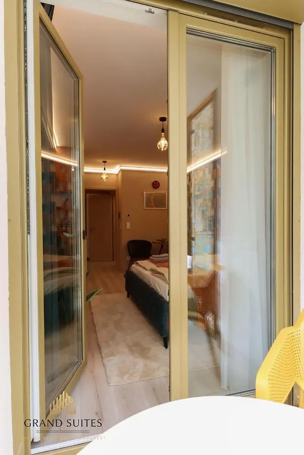 Grand Suites Central Budapest