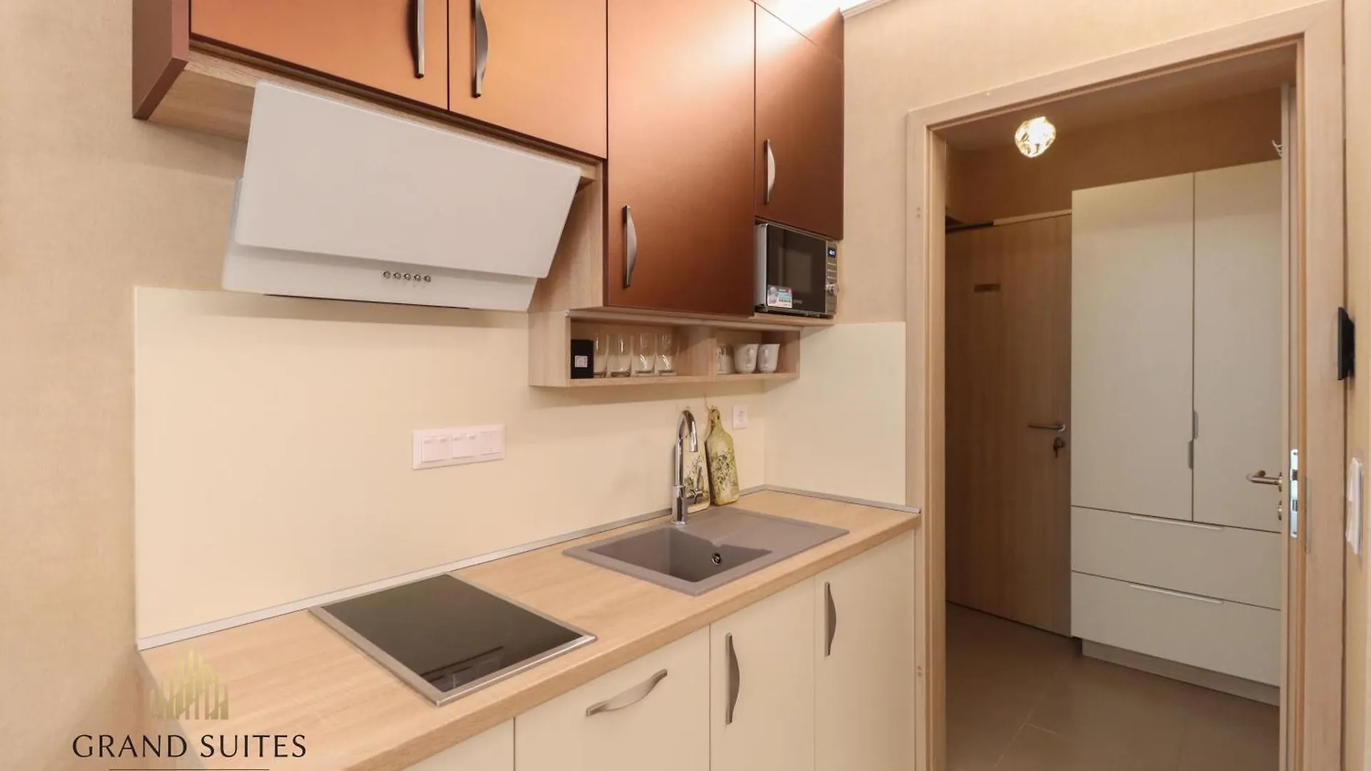 Apartment Grand Suites Central Budapest Hungary