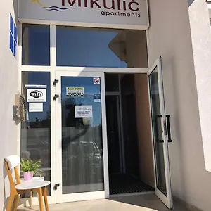 zkontrolujte dostupnost