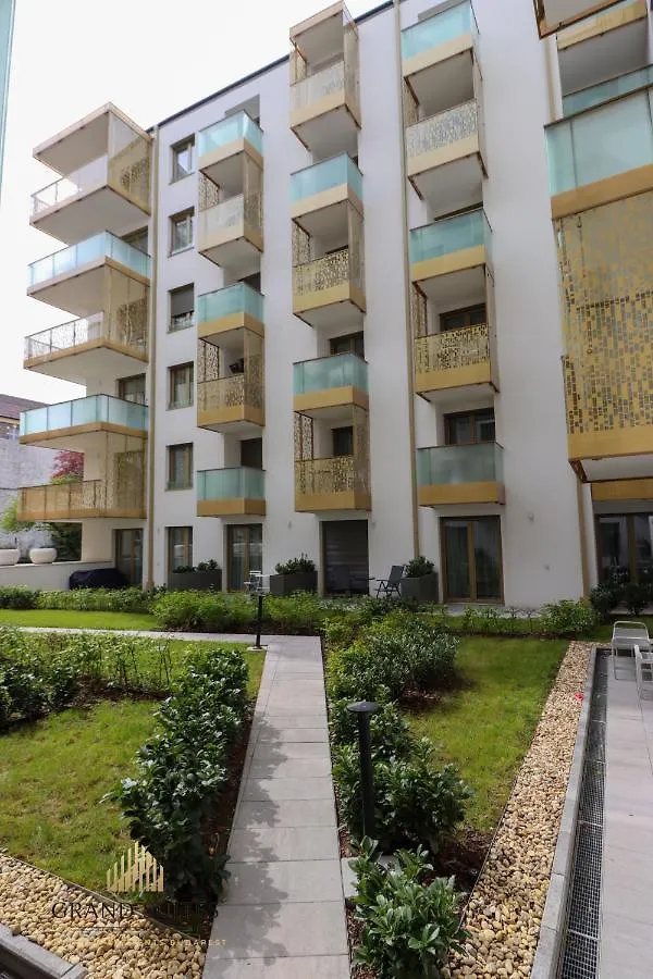 Grand Suites Central Budapest 0*,